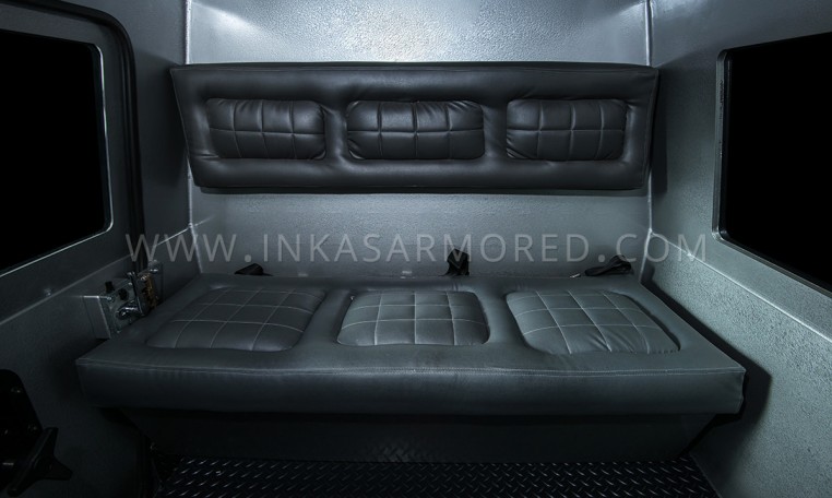 Toyota Land Cruiser 79 CIT Rear Cabin